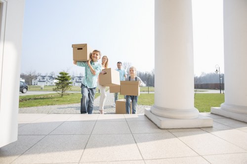 Reliable man with van Catford helping with local moves